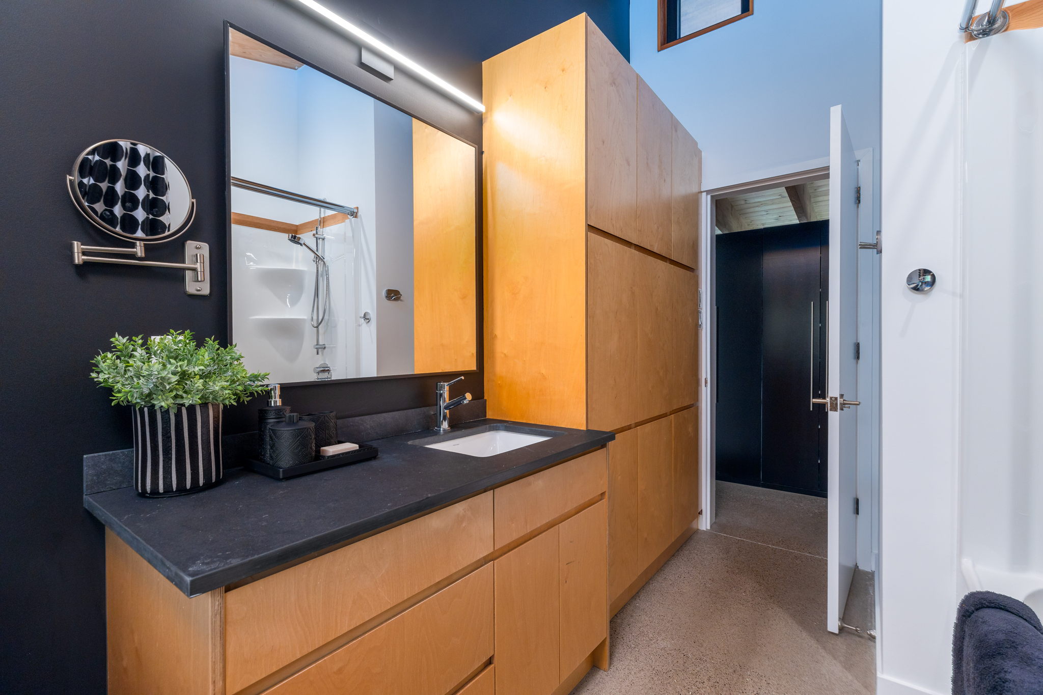 Property showcase — delivered property photograph 25