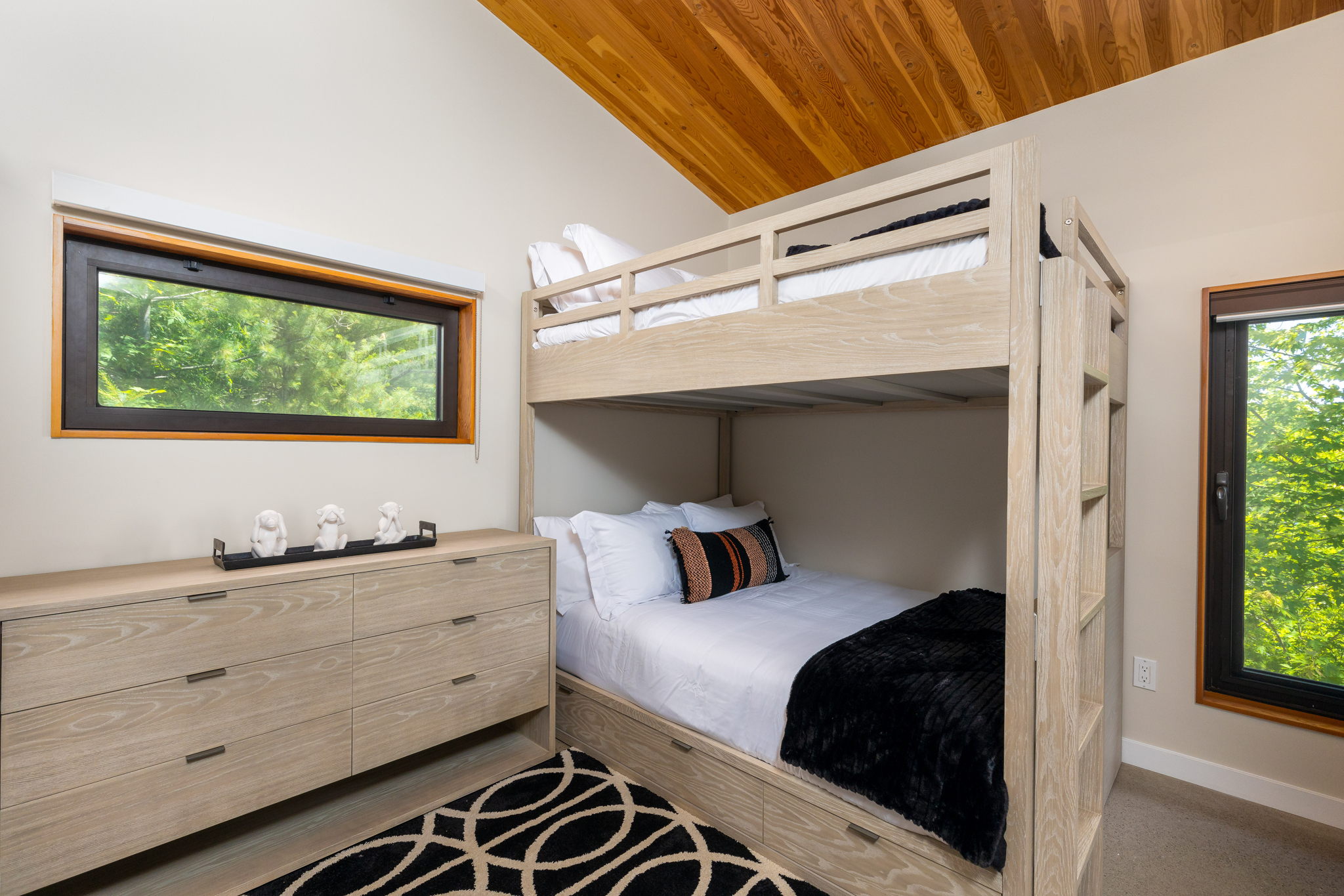 Property showcase — delivered property photograph 29