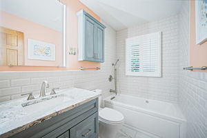  Photo 23