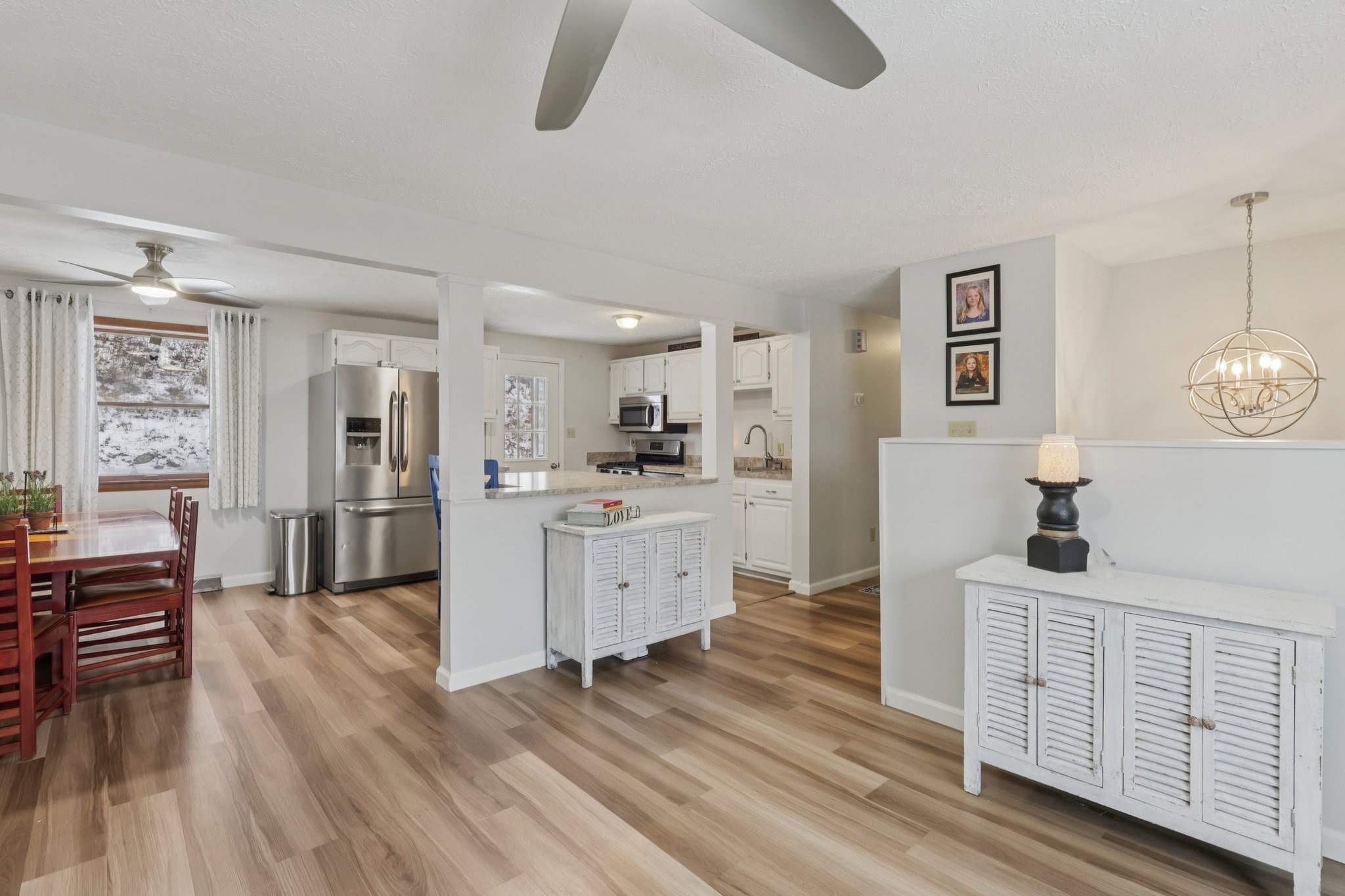 Marion Dr-S2201-018.jpg