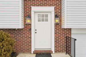 Marion Dr-S2201-007.jpg