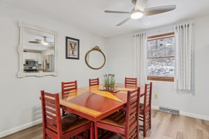 Marion Dr-S2201-015.jpg