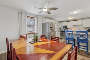 Marion Dr-S2201-016.jpg