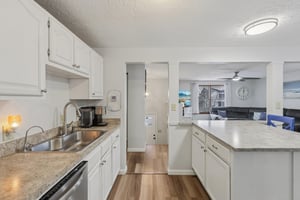 Marion Dr-S2201-023.jpg