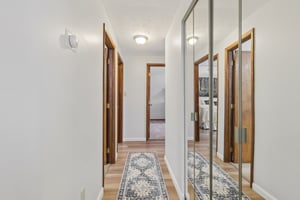 Marion Dr-S2201-028.jpg