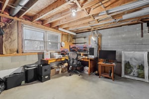 Marion Dr-S2201-039.jpg