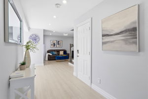 46 Matthew Dr, Woodbridge, ON L4L 9B4, Canada Photo 6