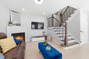 46 Matthew Dr, Woodbridge, ON L4L 9B4, Canada Photo 9