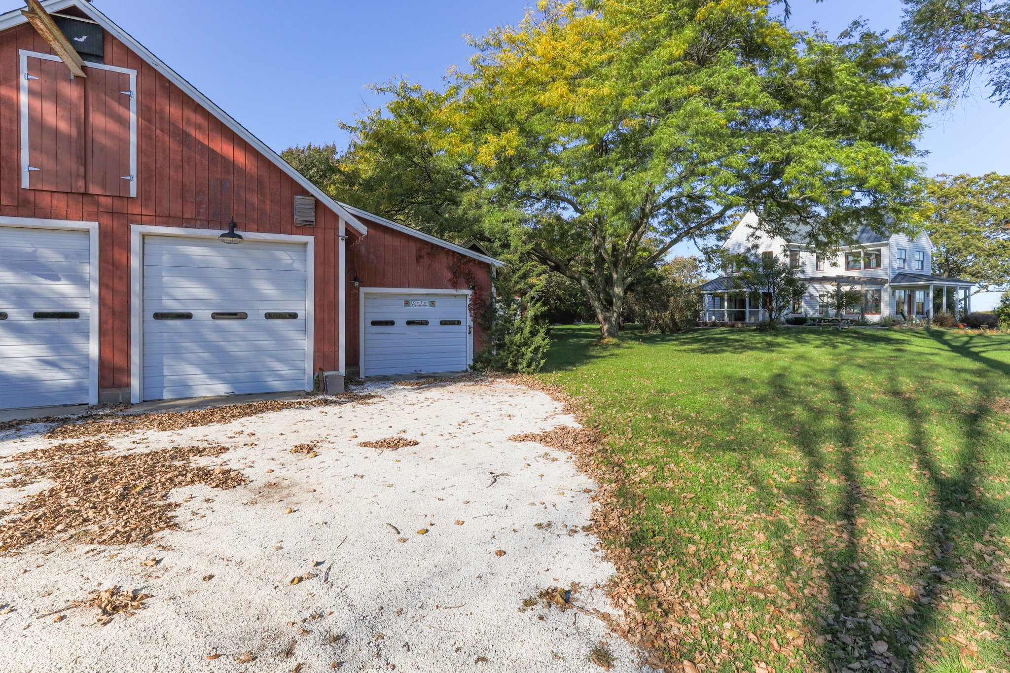 Barn/Garage