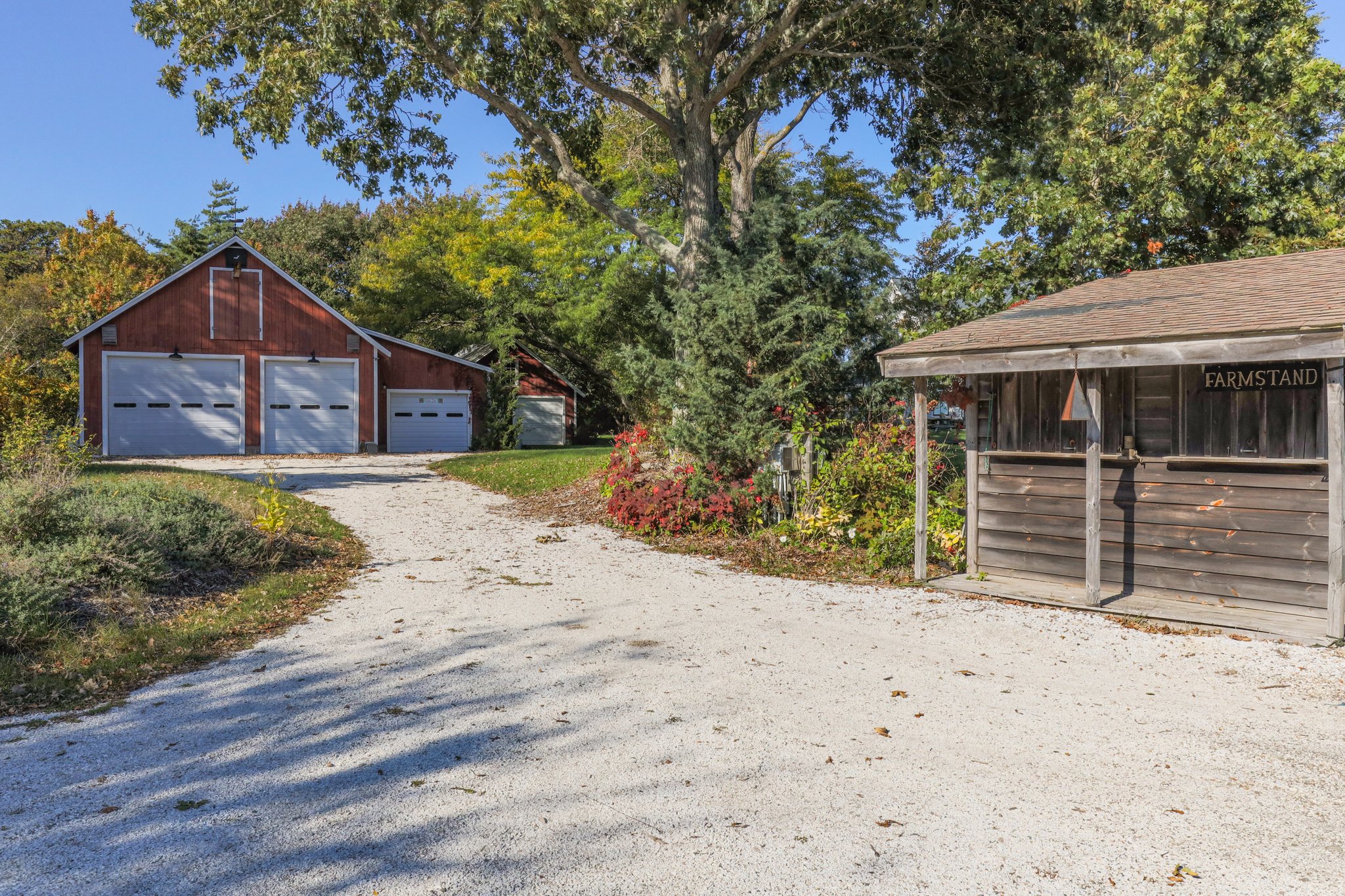 Pump House to Barn