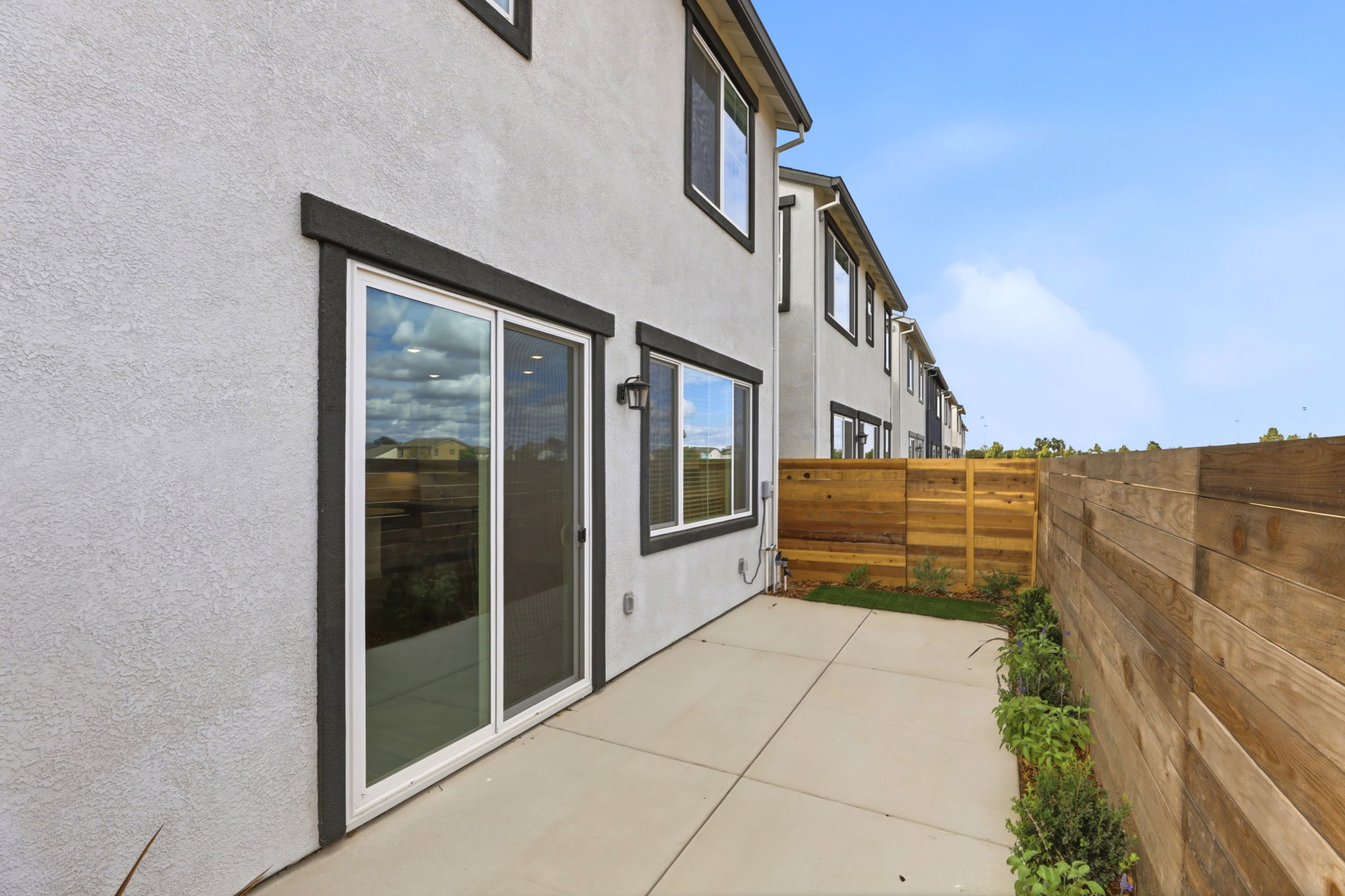 034_F8_46 Solvang Ct