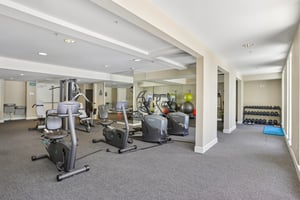 W Julian St 217-0906-907.jpg