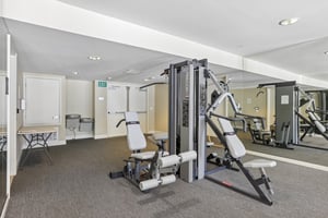W Julian St 217-0906-910.jpg