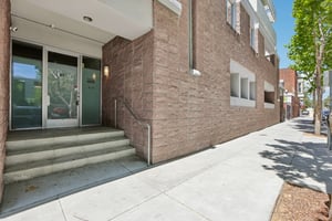 W Julian St 217-S0906-002.jpg