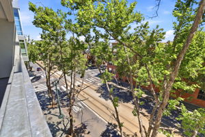 042_F8_46 W Julian St 427