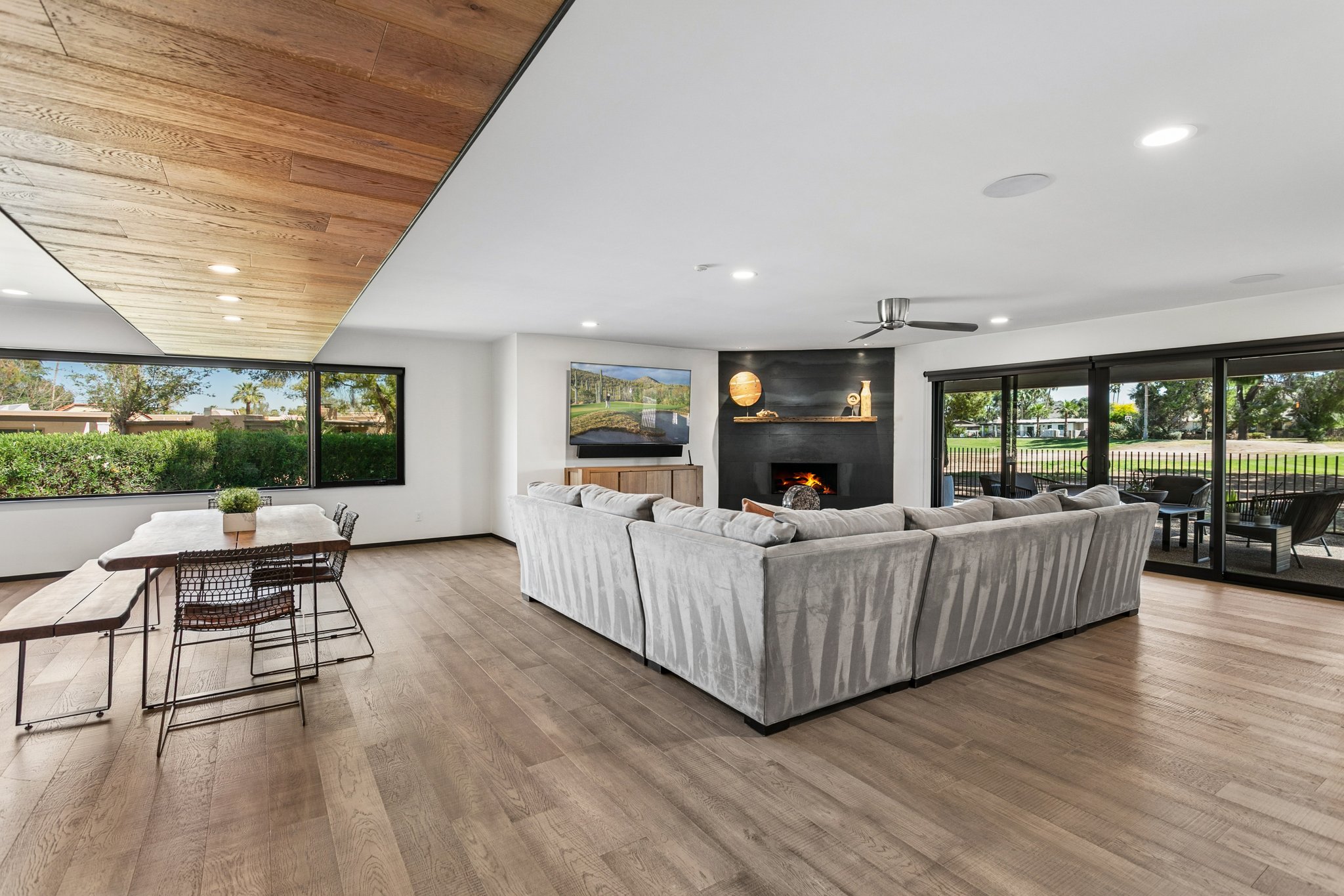 46 W Tam Oshanter Dr - 008.jpg