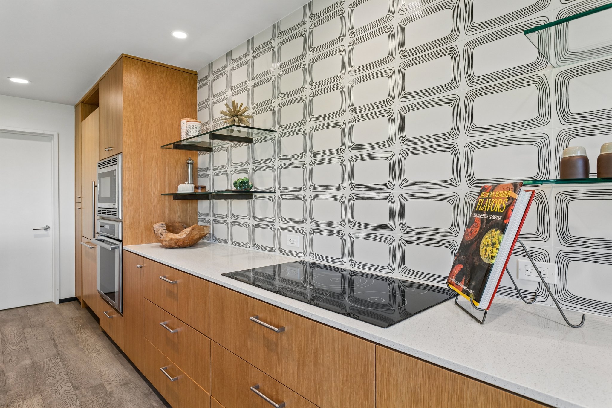 46 W Tam Oshanter Dr - 015.jpg