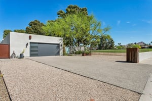 46 W Tam Oshanter Dr - 003.jpg