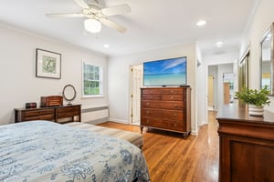 Whitehall Blvd-1106-028.jpg
