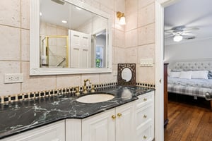 Whitehall Blvd-1106-031.jpg