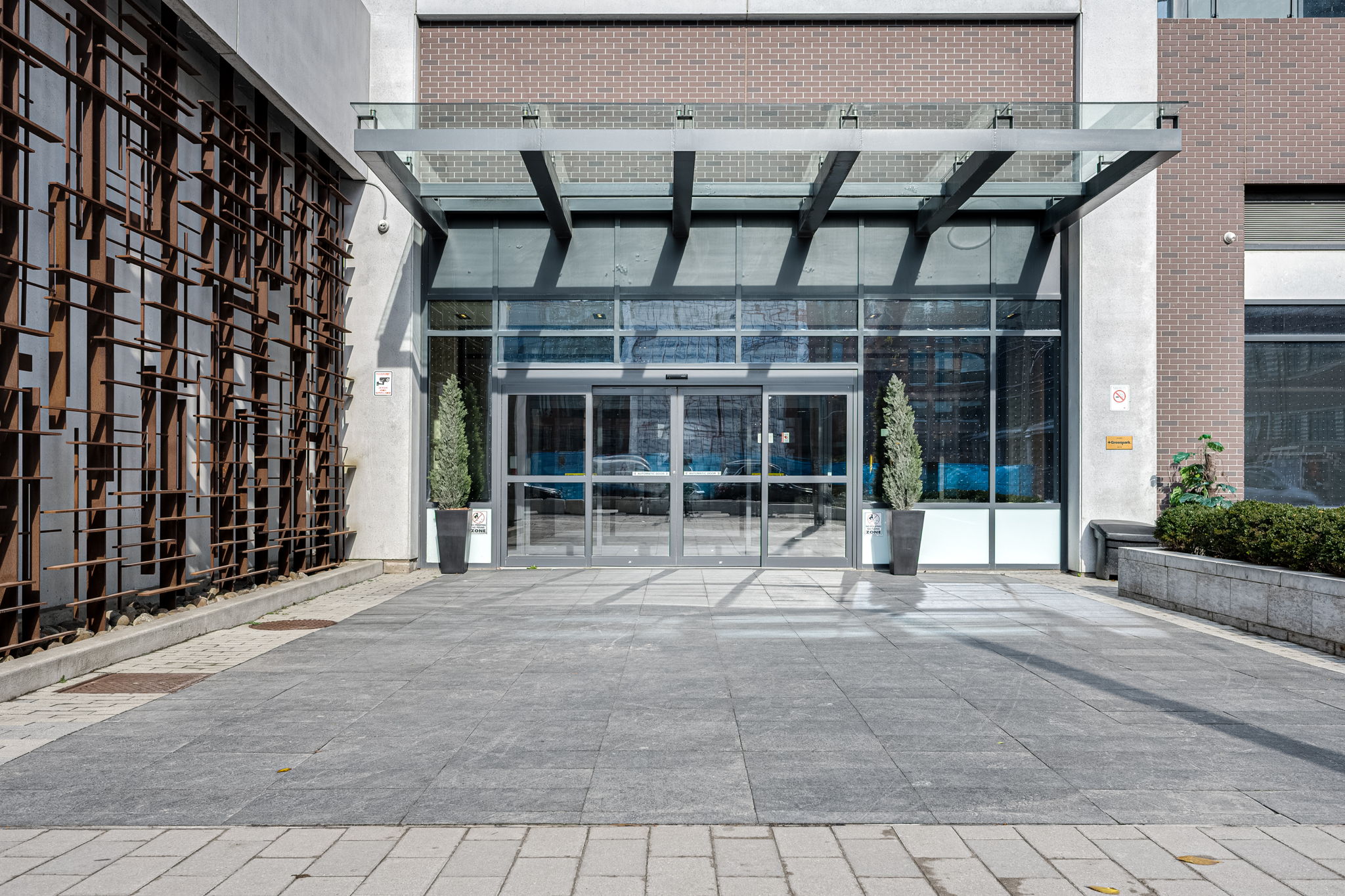 460 Adelaide St E Unit 723 Toronto, ON M5A 0E7