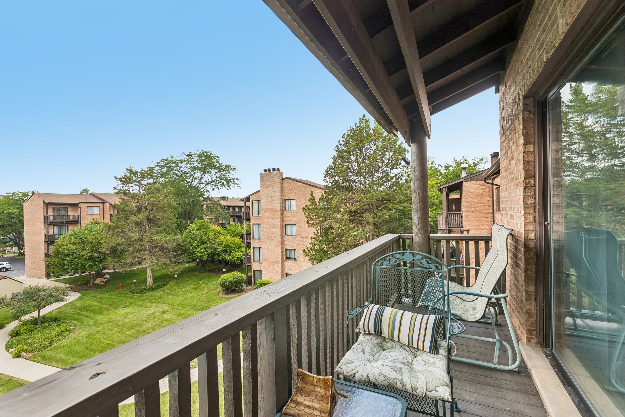 N Main St N403A-S2507-026.jpg