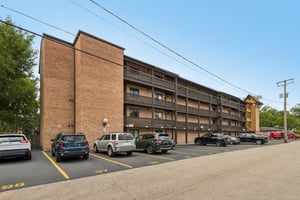 N Main St N403A-S2507-002.jpg