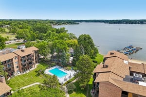 N Main St N403A-S2507-042.jpg