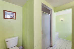  Photo 47