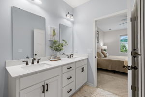 Photo 57