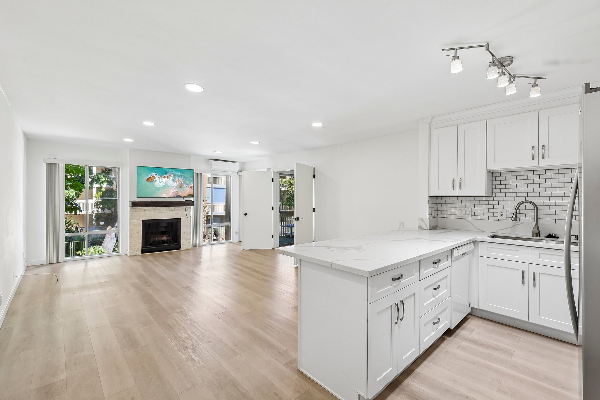4600 Lamont St 4+204-S0510-008.jpg
