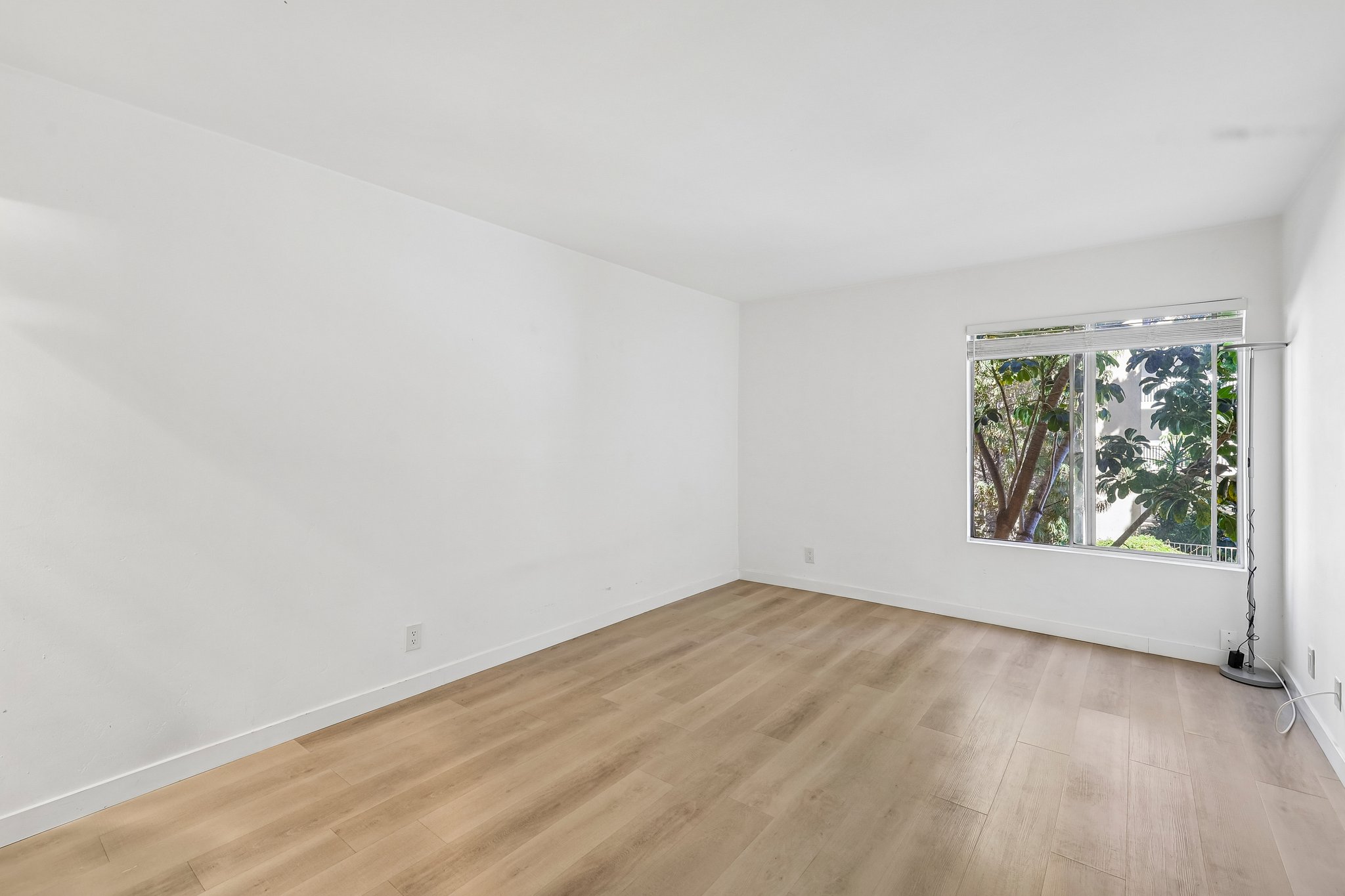 4600 Lamont St 4+204-S0510-020.jpg