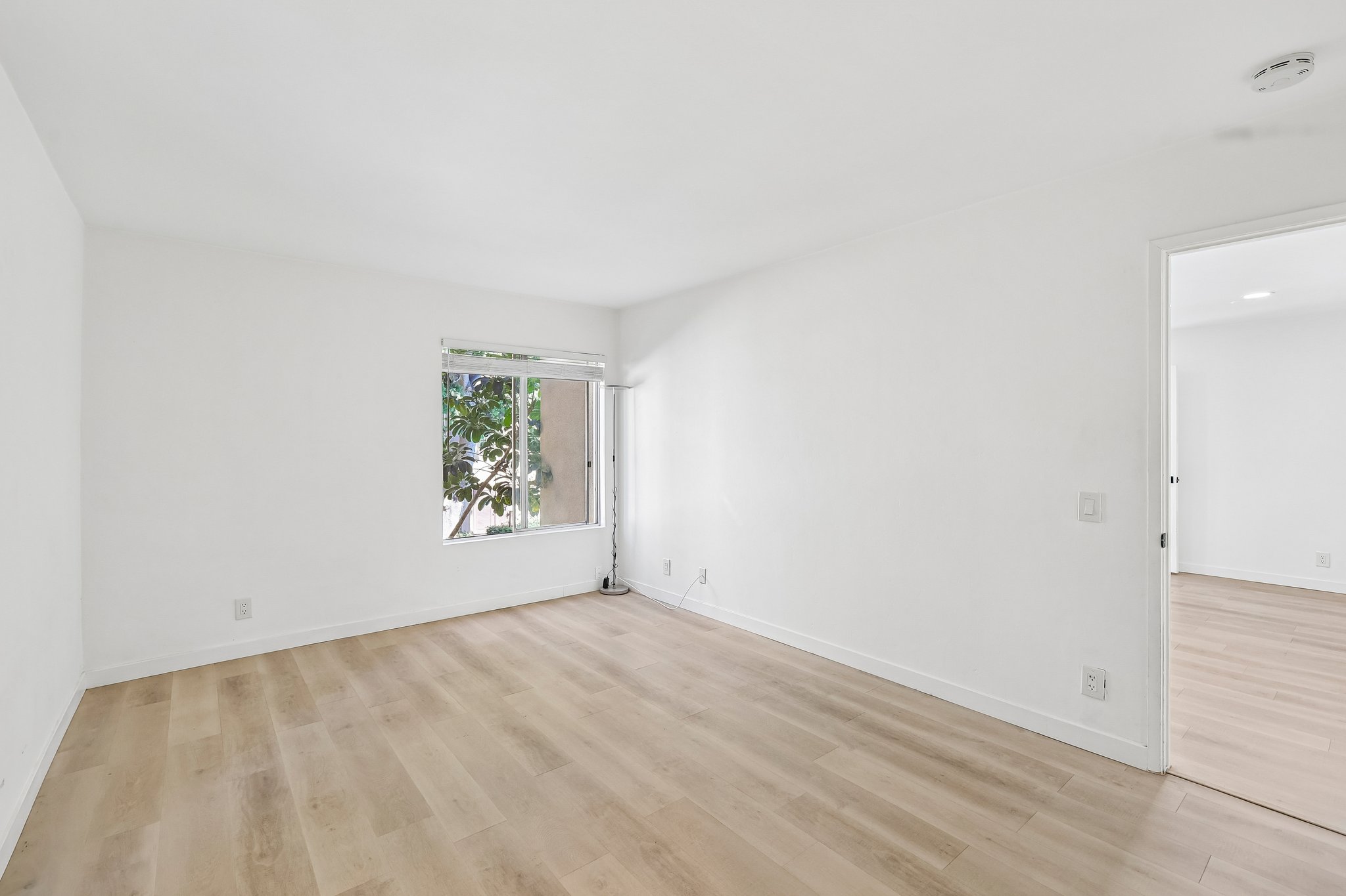 4600 Lamont St 4+204-S0510-021.jpg
