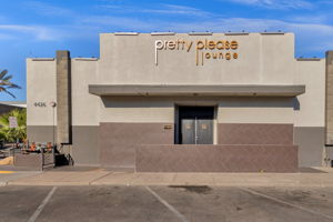  Photo 48