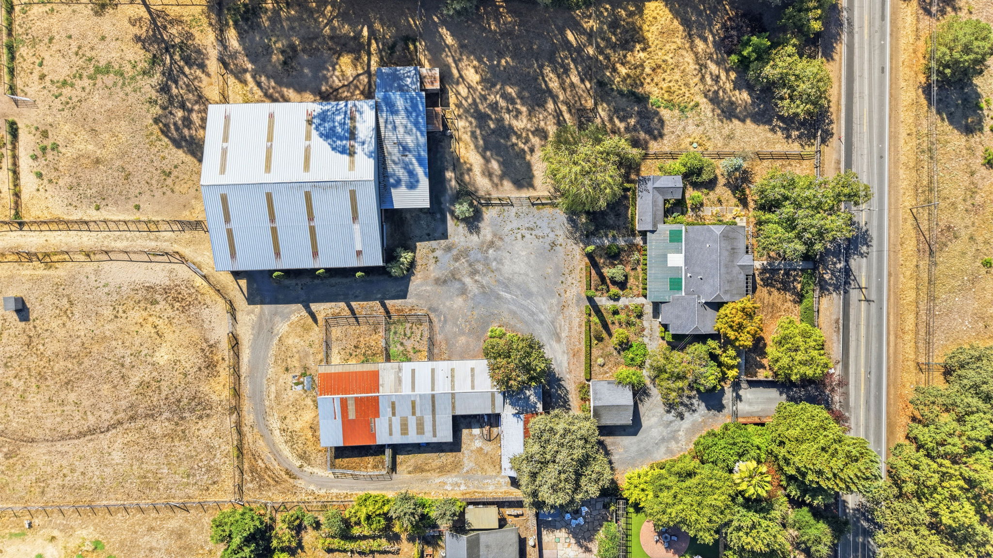 014_F8_AERIAL_4600 Occidental Rd
