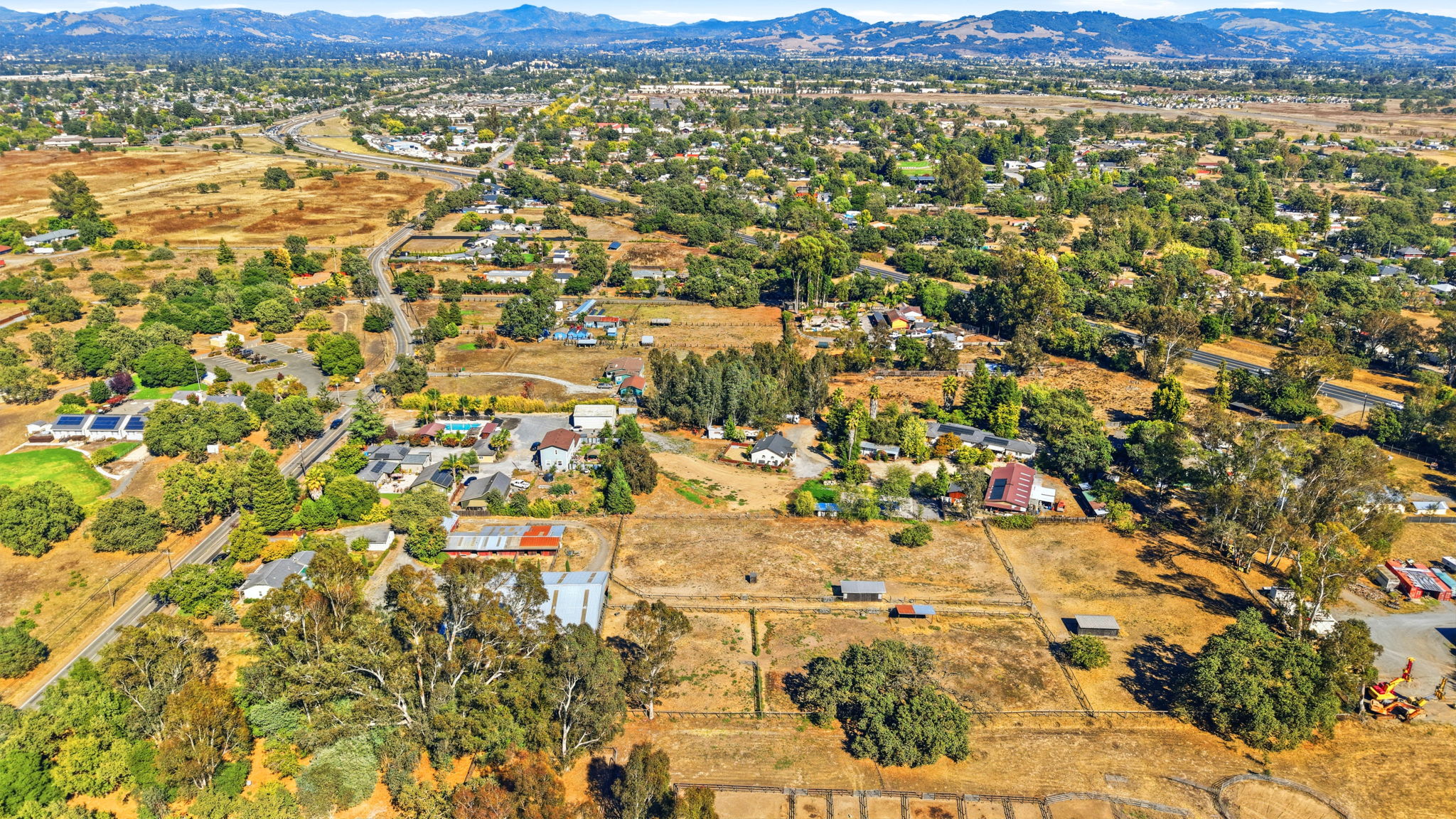 017_F8_AERIAL_4600 Occidental Rd