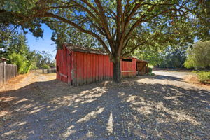 052_F8_4600 Occidental Rd