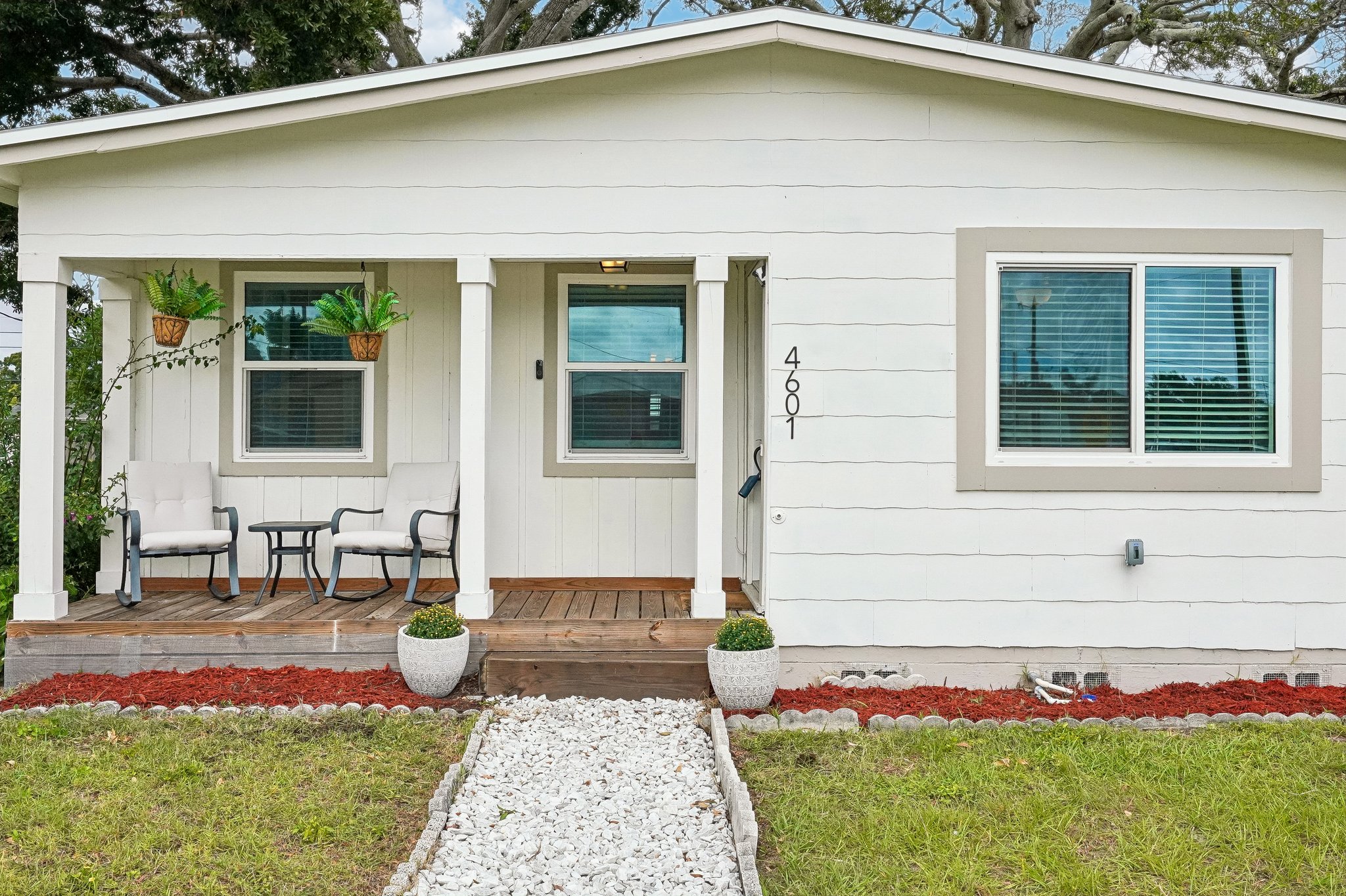 16th Ave-S2910-007.jpg