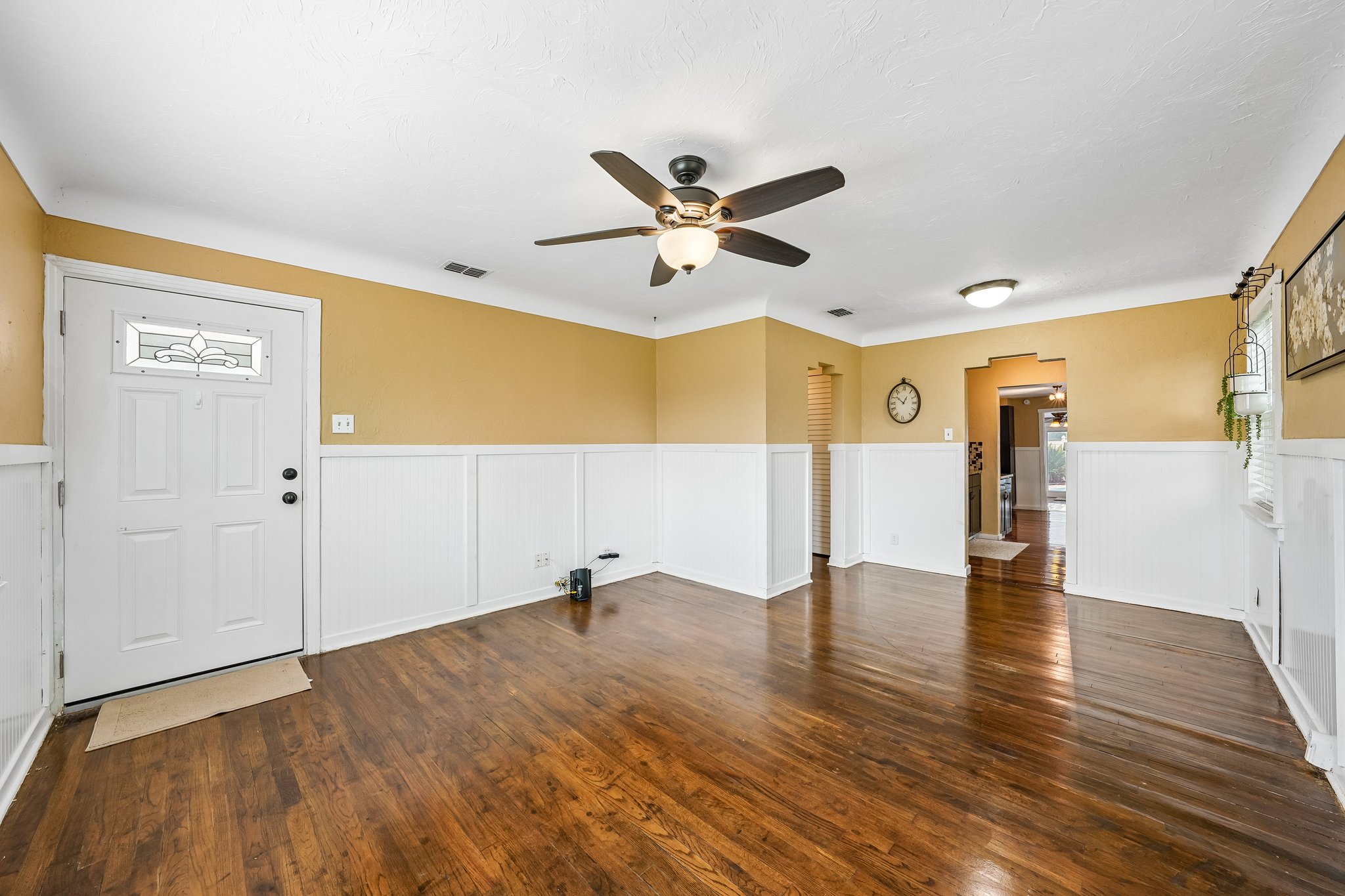 16th Ave-S2910-012.jpg
