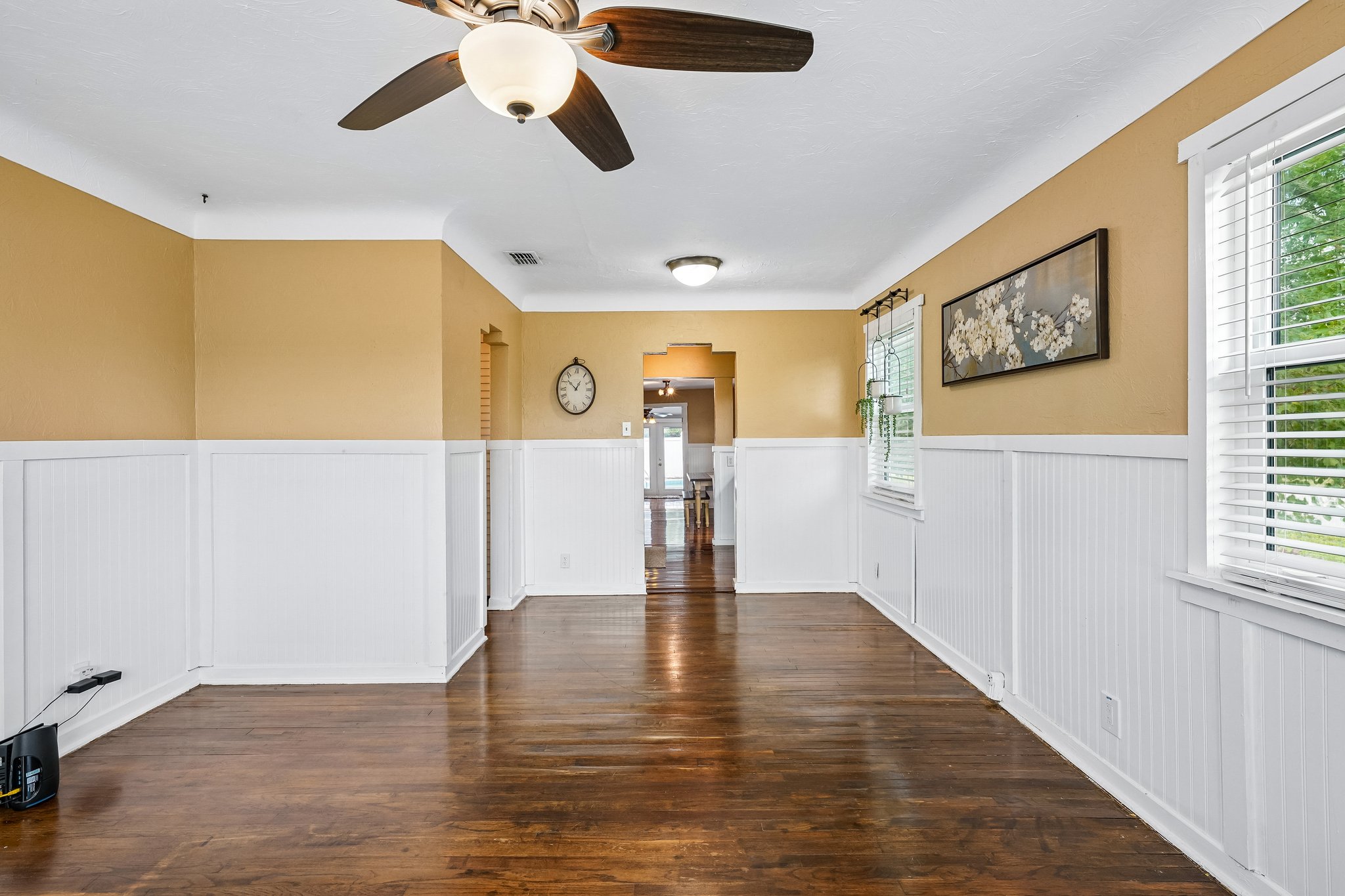 16th Ave-S2910-013.jpg
