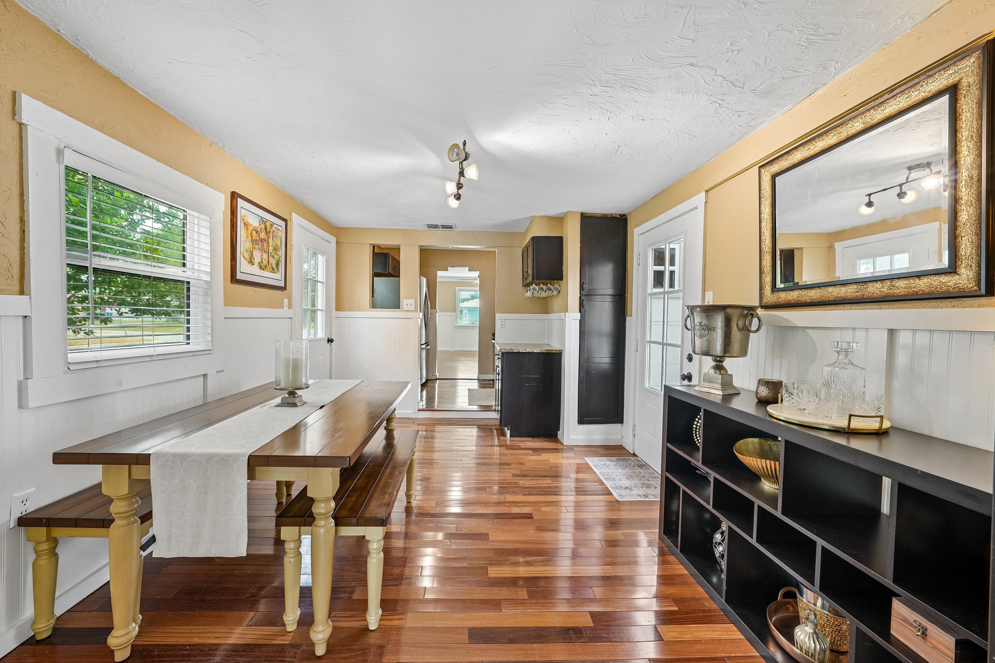 16th Ave-S2910-018.jpg