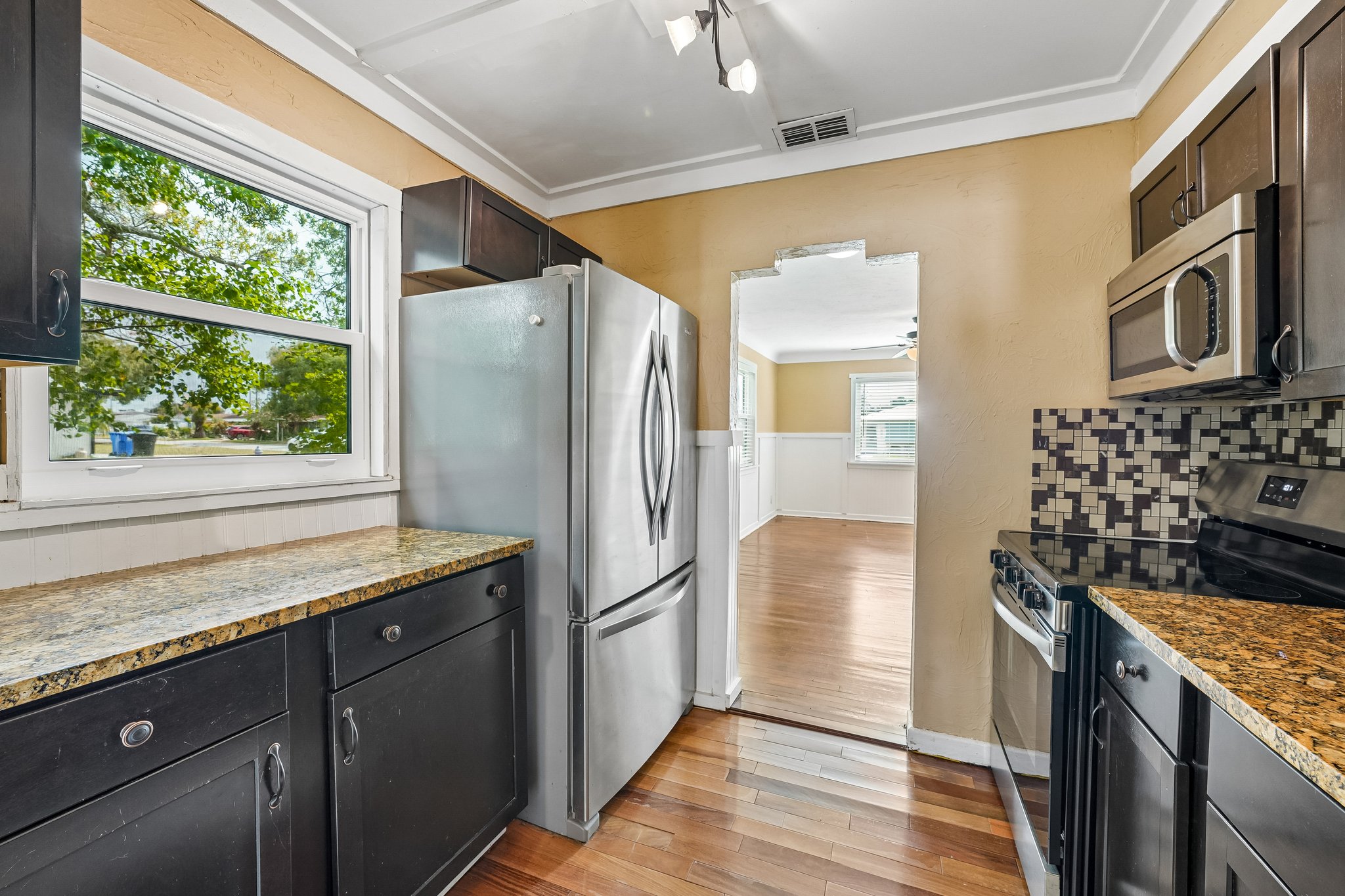 16th Ave-S2910-024.jpg