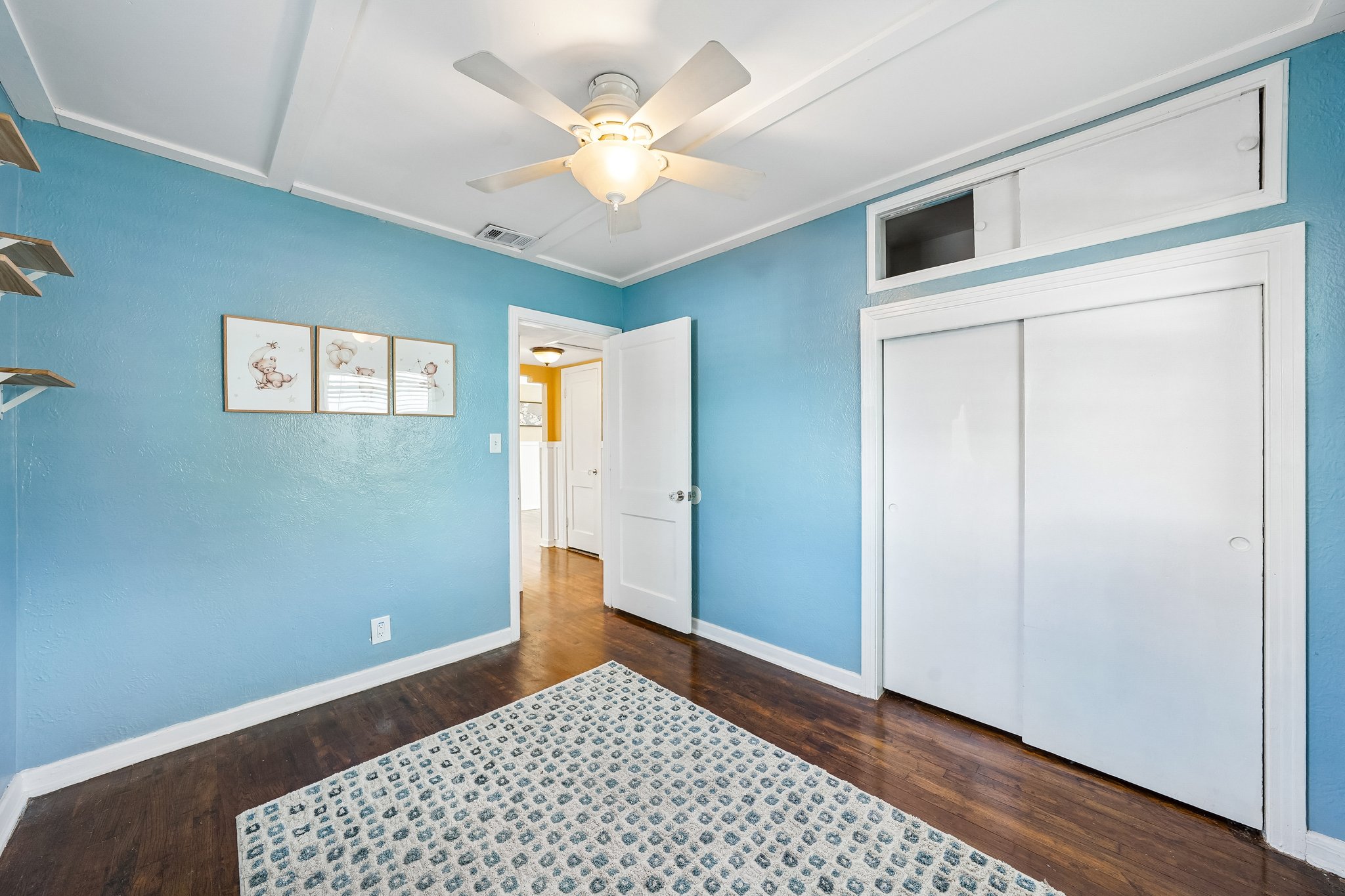 16th Ave-S2910-030.jpg