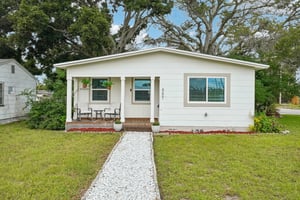 16th Ave-S2910-001.jpg