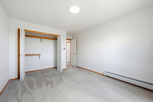 252A0044