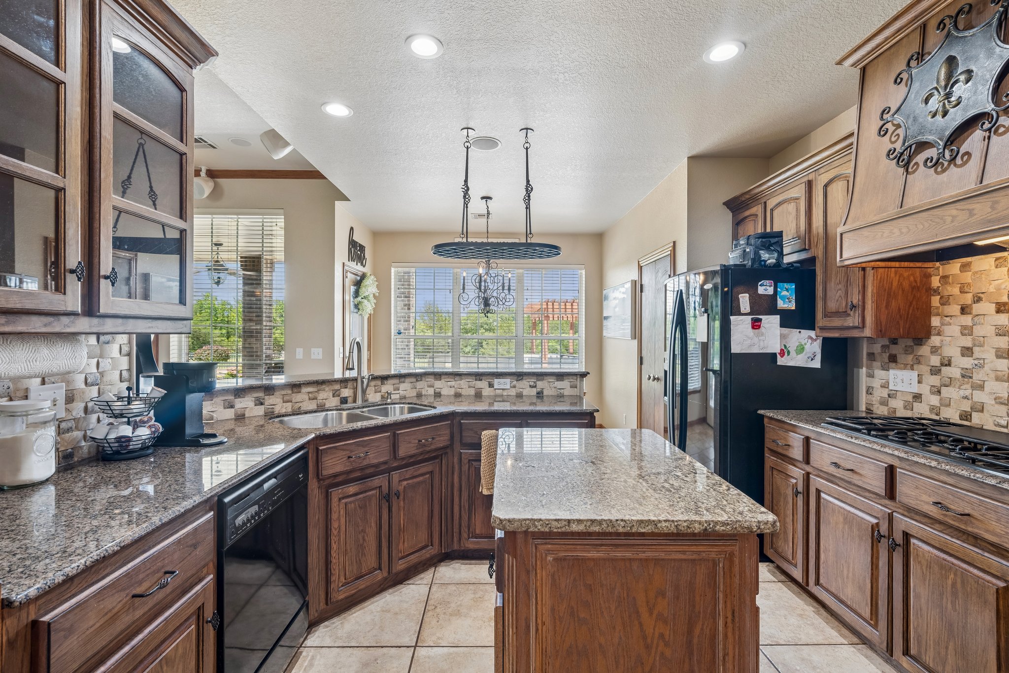 4601 Highland Hills Dr_014.jpg