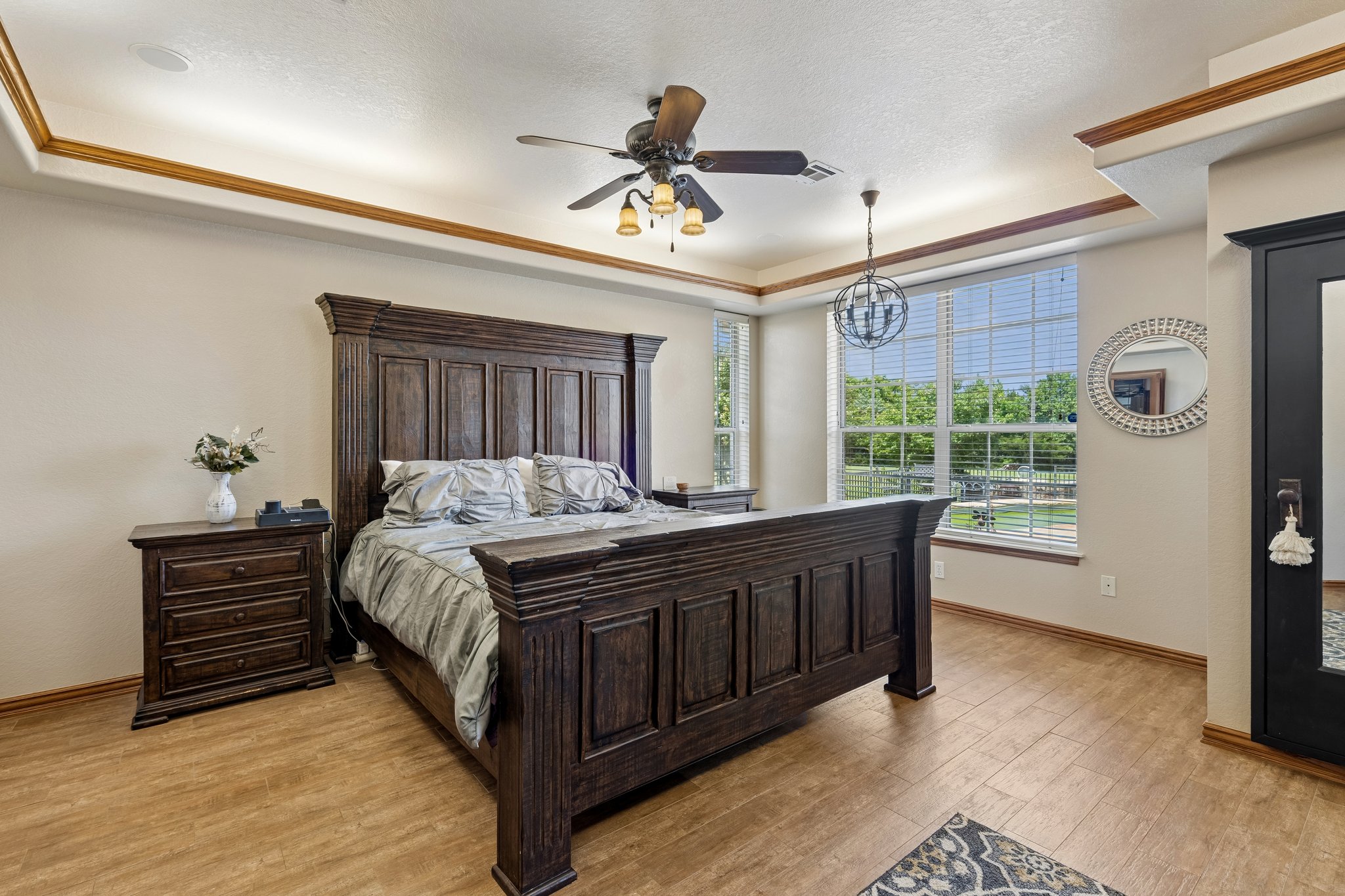 4601 Highland Hills Dr_017.jpg