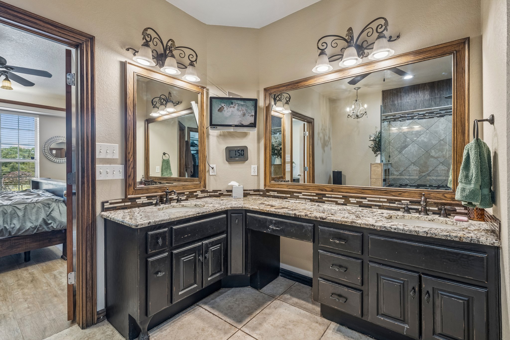 4601 Highland Hills Dr_020.jpg