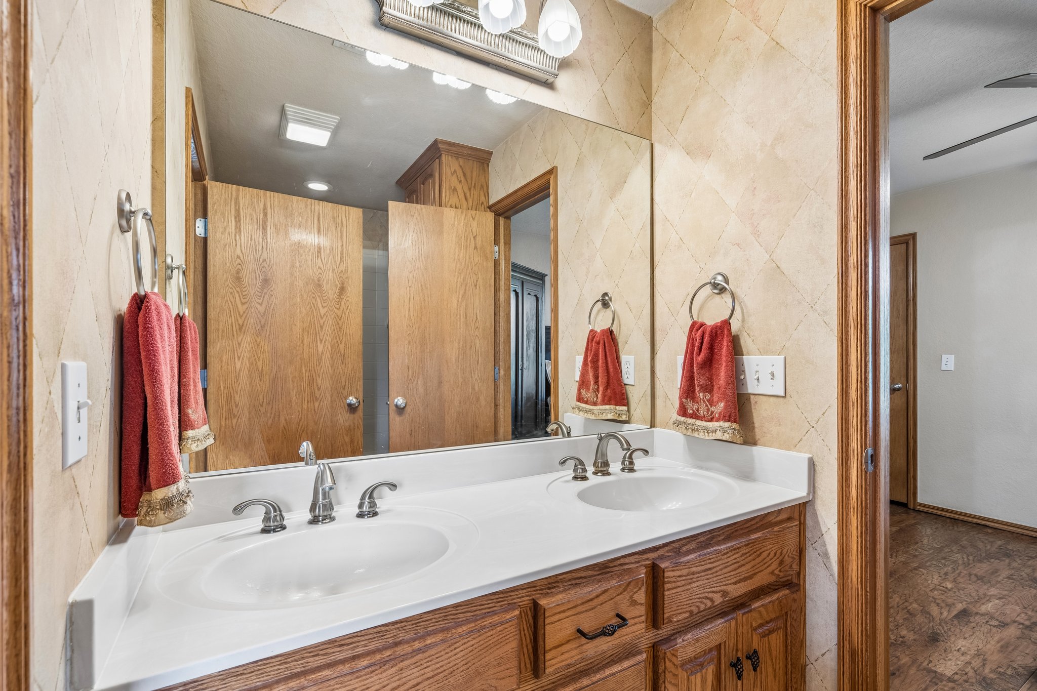 4601 Highland Hills Dr_027.jpg