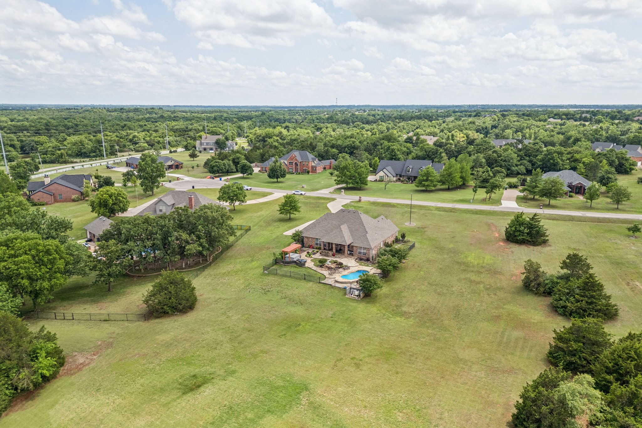 4601 Highland Hills Dr_015 (2).jpg